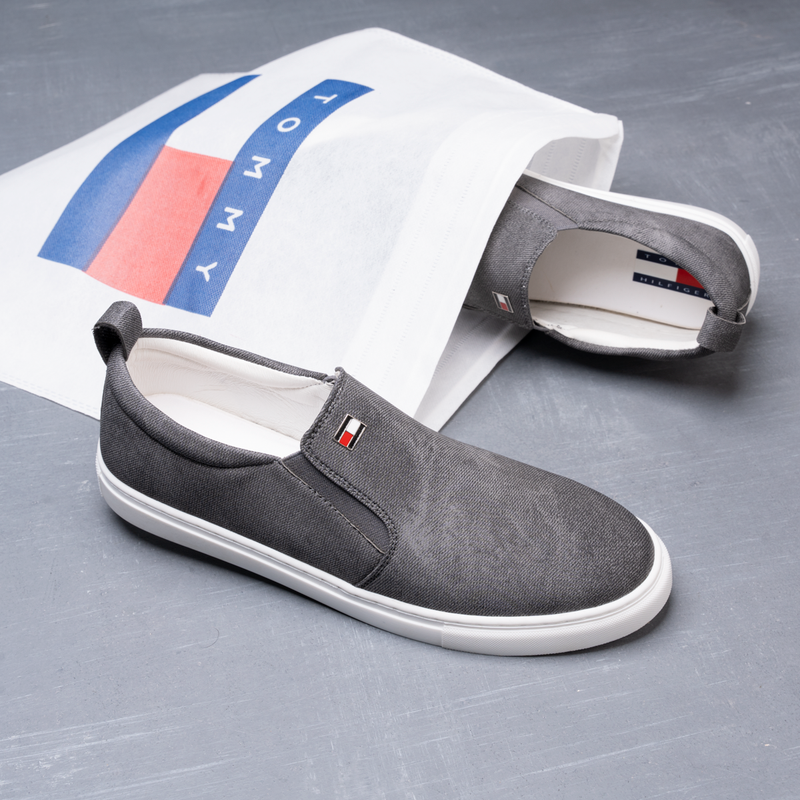 Tommy Shoes For Men - O102