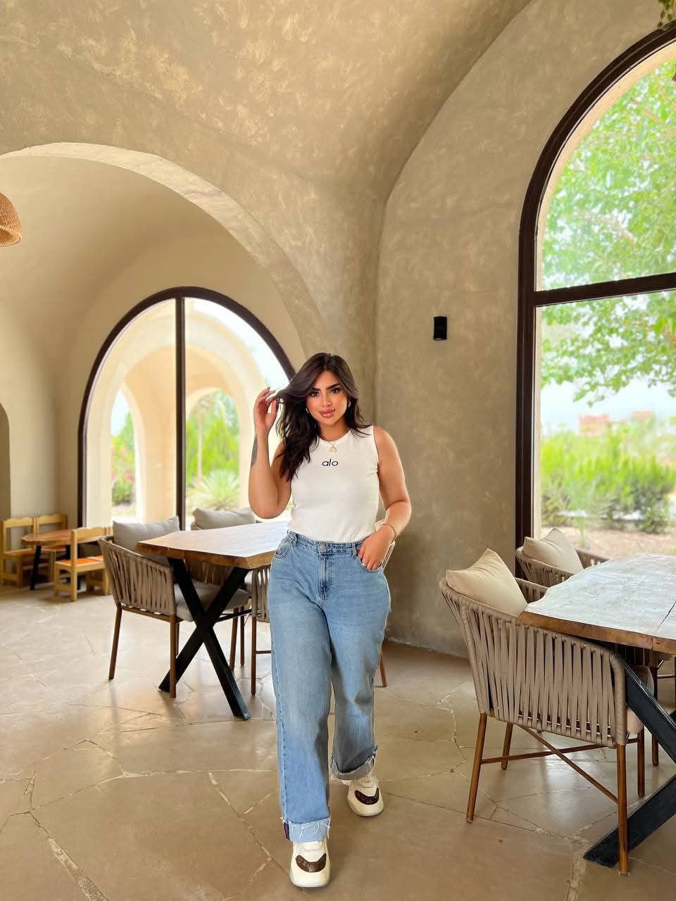 ALO Basic Cut-Off Top